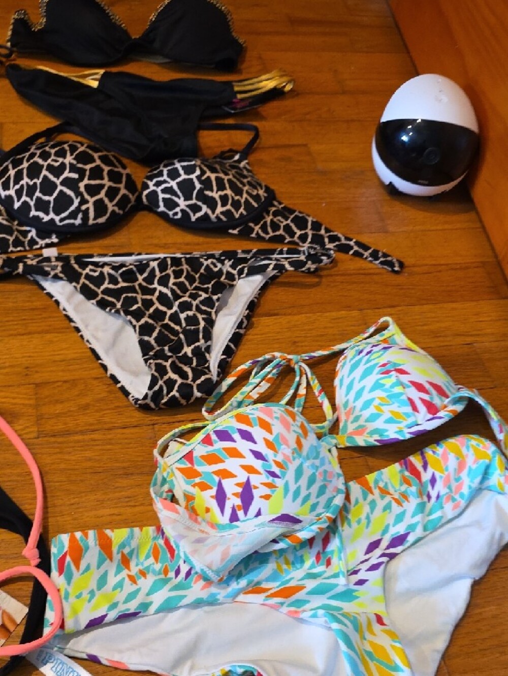 Victoria Secret Women’s Bikini Lot - Multicolor Swimwear Set - Picture 8 of 13